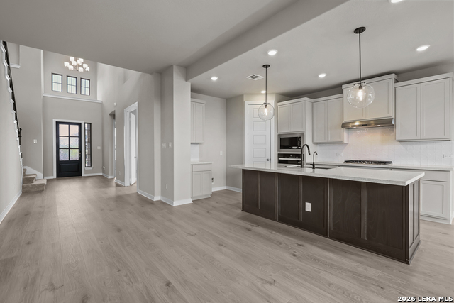 196 Desert Bloom Property Photo 8