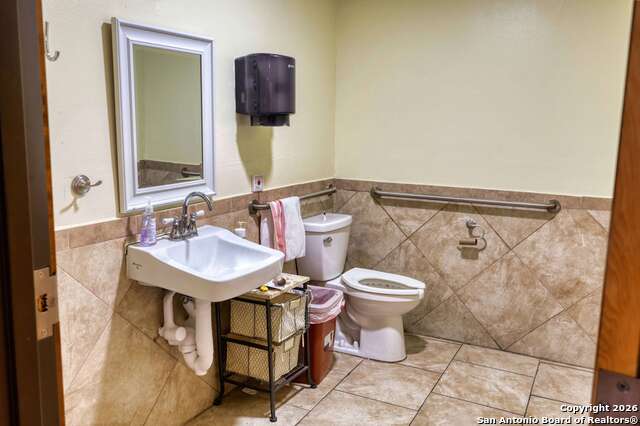4154 Swans Landing Property Photo 14