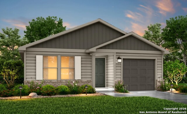 304 Warehouse Rd. Property Photo 1