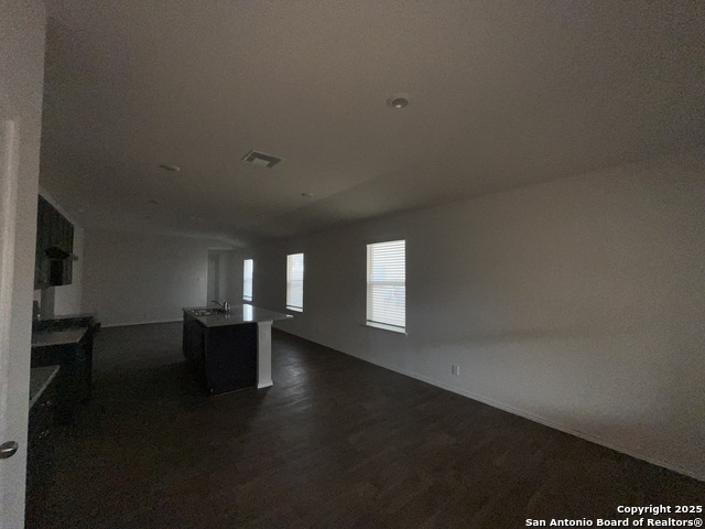 324 Middle Green Loop Property Photo 10