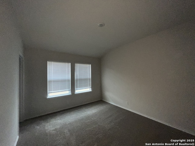 324 Middle Green Loop Property Photo 12