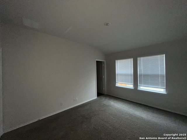 324 Middle Green Loop Property Photo 13