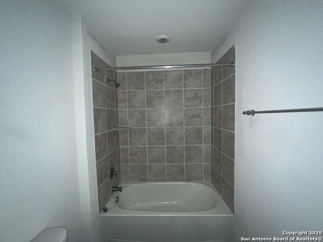 324 Middle Green Loop Property Photo 26