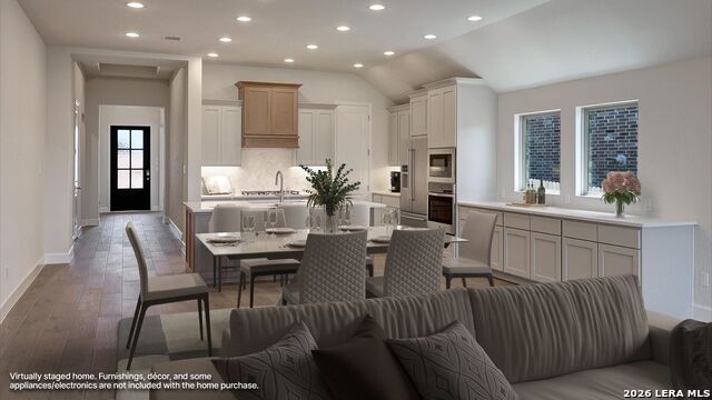 2923 Eagle Rise Property Photo 3