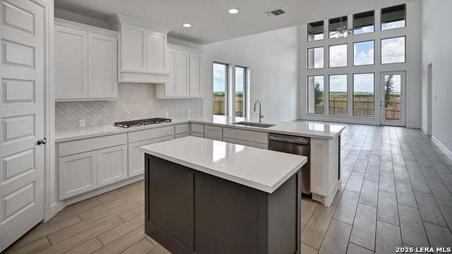 4120 Mountain Ash Property Photo 10