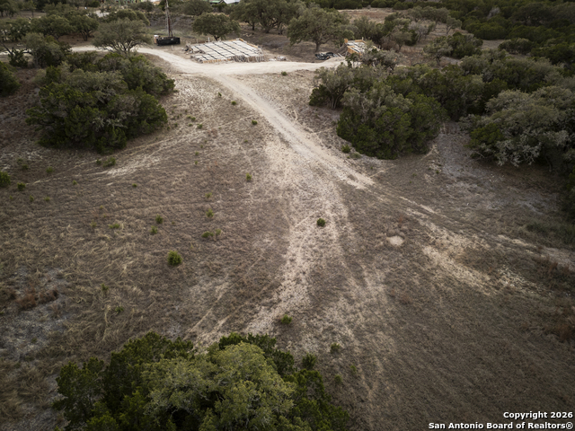 755 Kline Pass Property Photo 8