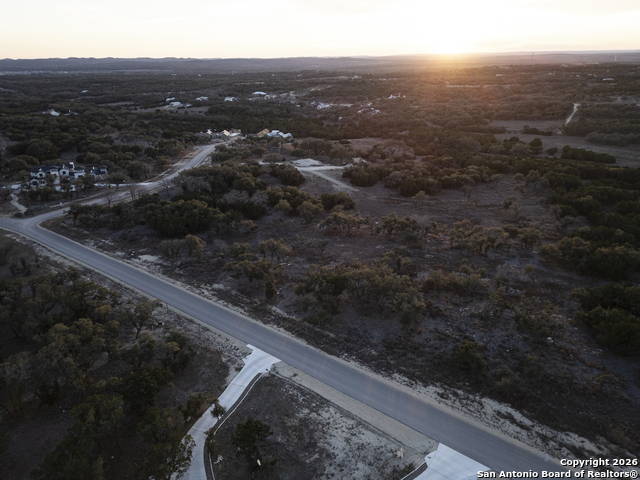 755 Kline Pass Property Photo 13