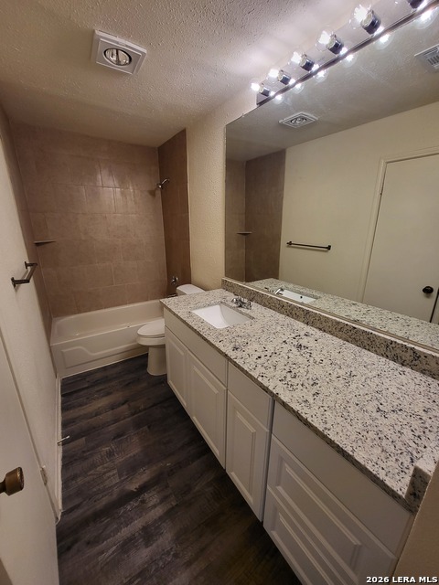 6316 Cambridge Property Photo 5