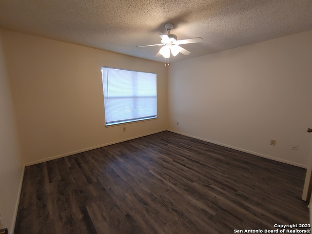 6316 Cambridge Property Photo 8