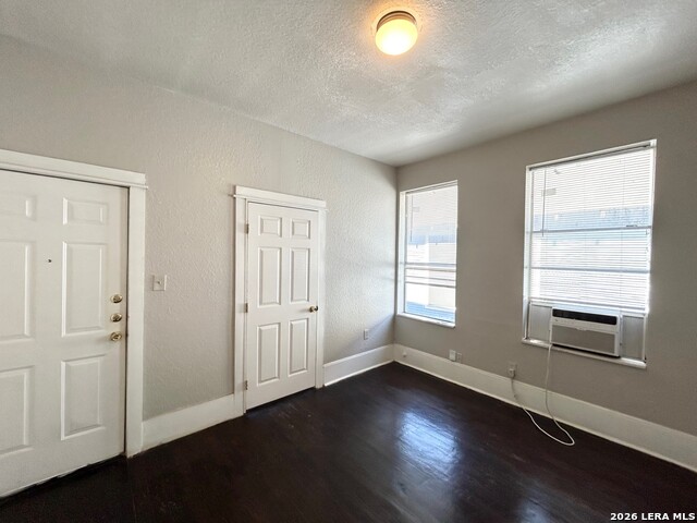 1716 N Olive St Property Photo 8