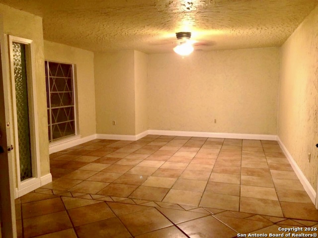 11502 Old Manse Property Photo 5