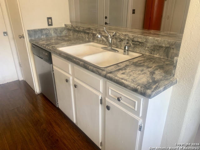 11502 Old Manse Property Photo 10