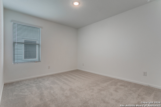 275 Ottawa Way Property Photo 9