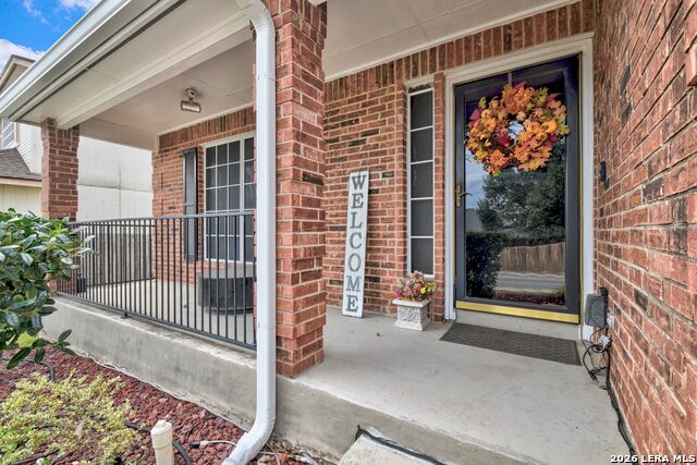 5207 Wood Glen Property Photo 3