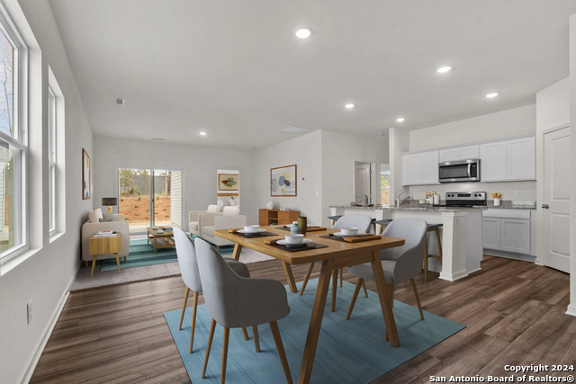 128 Dionicio Loop Property Photo 5
