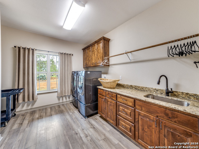 6472 Bluntzer Rd Property Photo 15