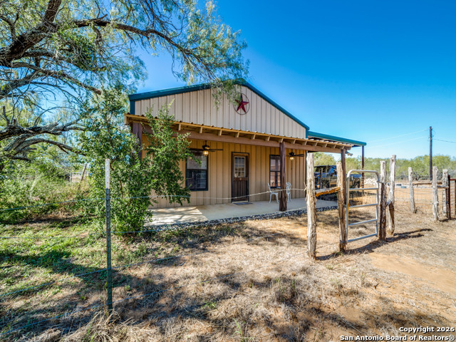 6472 Bluntzer Rd Property Photo 23