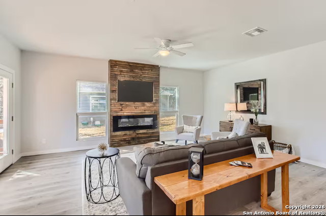 4284 Morningside Property Photo 1