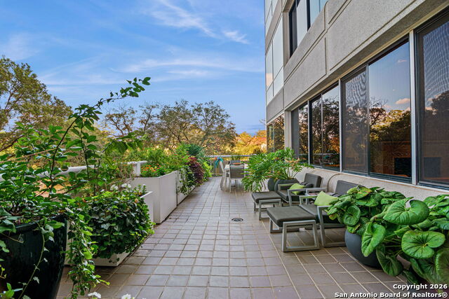 200 Patterson Property Photo 43