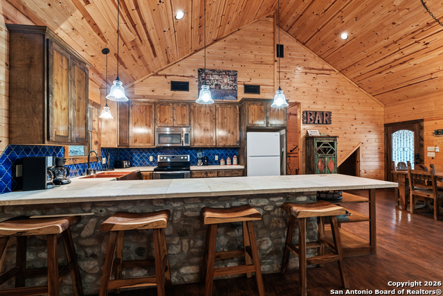 1539 River Road Property Photo 5