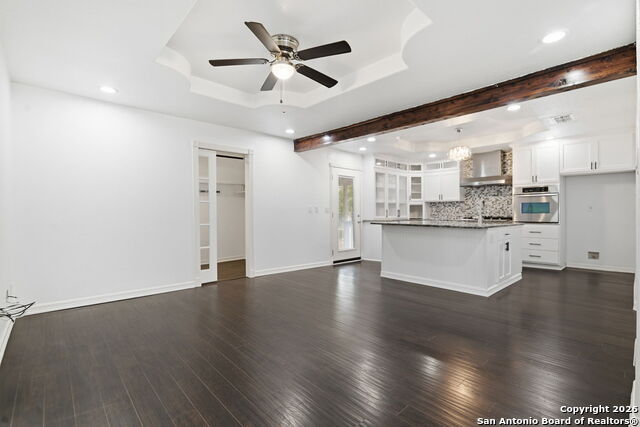 4443 Palace Property Photo 12