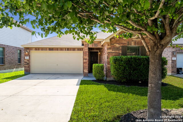 910 Trilby Property Photo 1