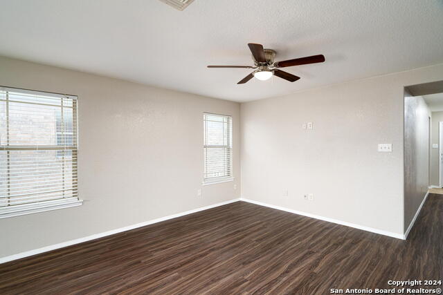 910 Trilby Property Photo 10