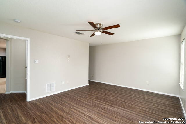 910 Trilby Property Photo 16