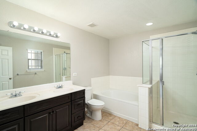 910 Trilby Property Photo 18