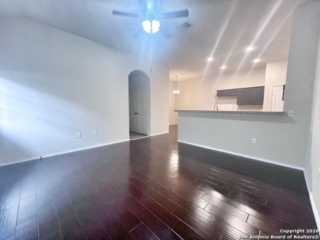 565-569 Creekside Circle Property Photo 2