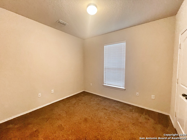 565-569 Creekside Circle Property Photo 5