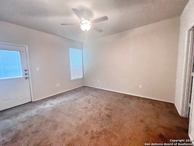 565-569 Creekside Circle Property Photo 10