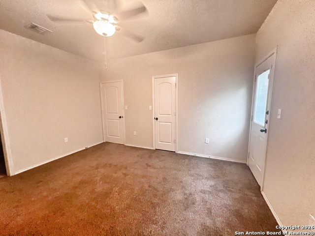 565-569 Creekside Circle Property Photo 11