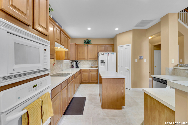 2611 Menard Property Photo 15