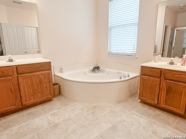 2611 Menard Property Photo 20