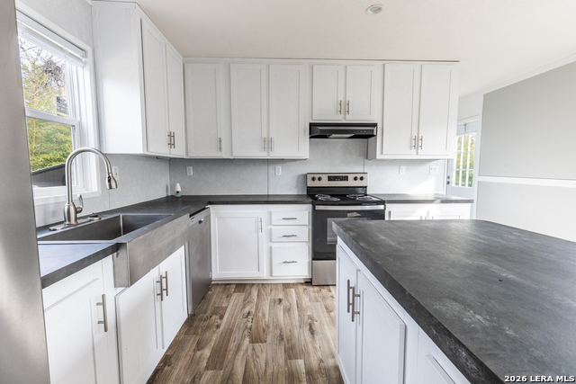 117 Royal Property Photo 10