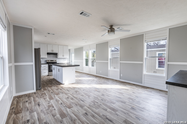 117 Royal Property Photo 12
