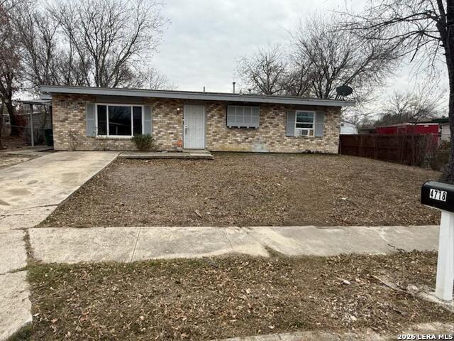 4718 Castle Sword Property Photo 1