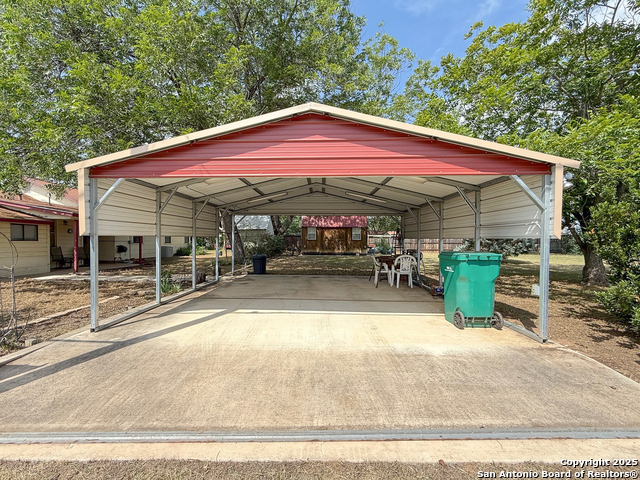 15430 S Main Property Photo 20