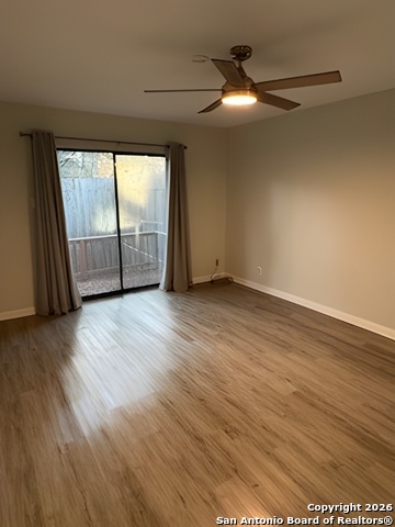 3220 Castledale Property Photo 8