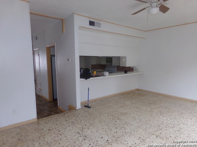 4835 Gus Eckert Property Photo 8