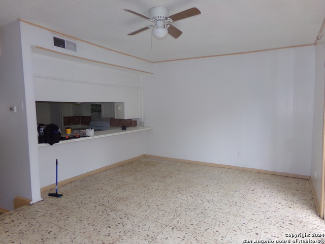 4835 Gus Eckert Property Photo 9