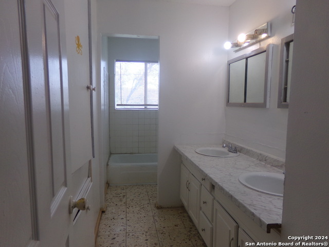 4835 Gus Eckert Property Photo 18