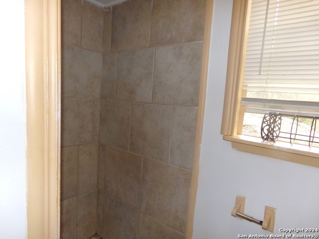 4835 Gus Eckert Property Photo 29