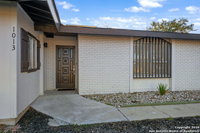 1013 North Blvd Property Photo 4