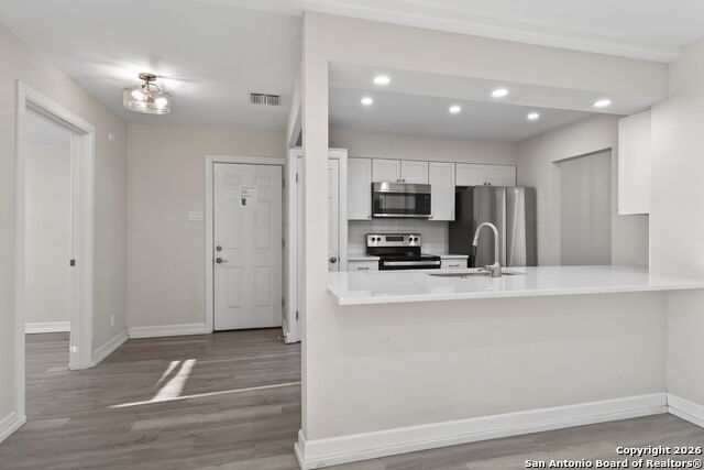 1013 North Blvd Property Photo 10