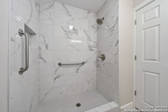 1013 North Blvd Property Photo 28