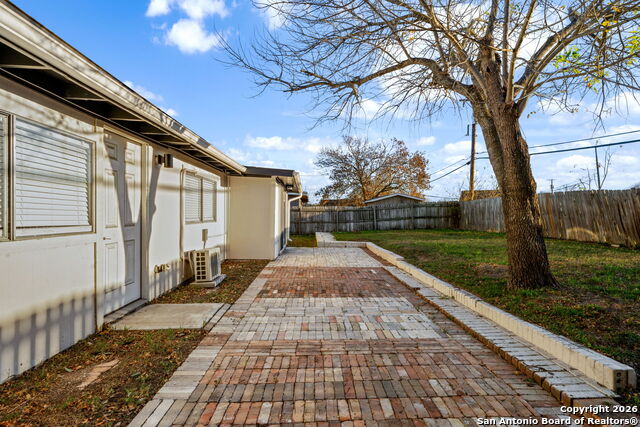 1013 North Blvd Property Photo 36