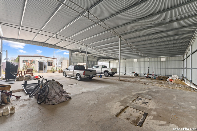 106 South Line Property Photo 20