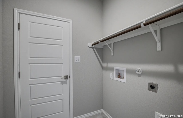 2530 Dry Moss Way Property Photo 16